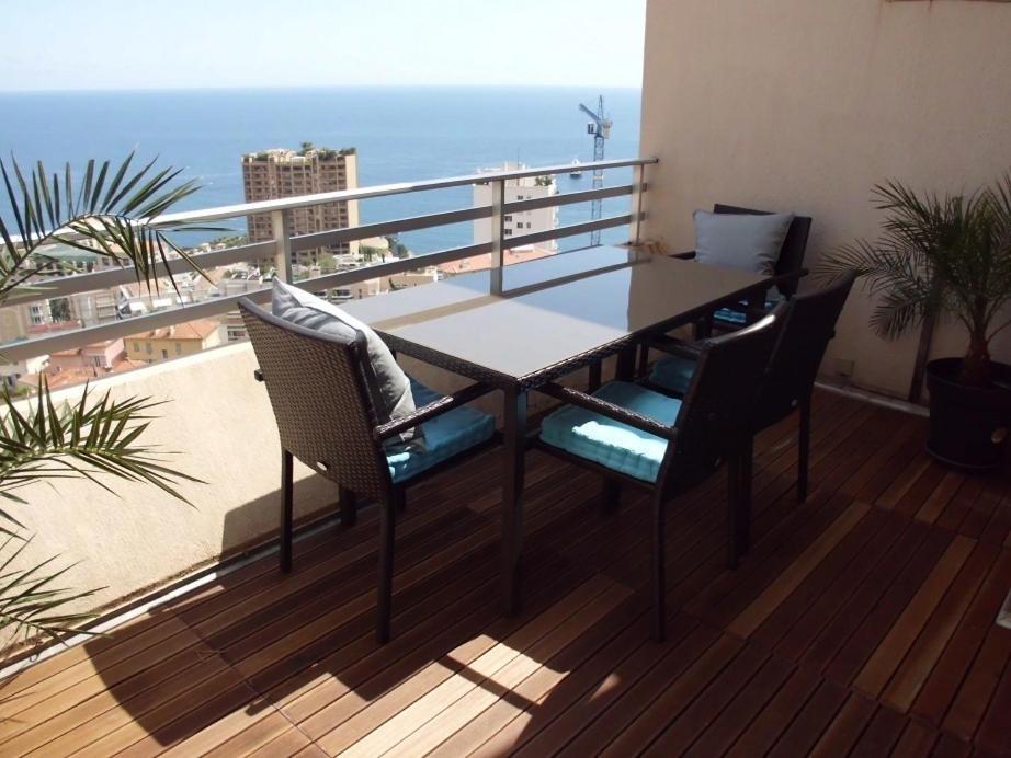 Monaco Hilltop Suites Beausoleil Quarto foto