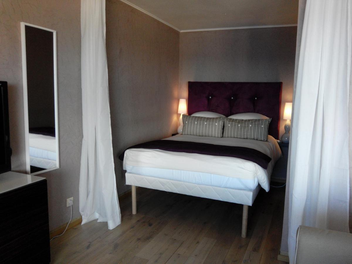 Monaco Hilltop Suites Beausoleil Quarto foto